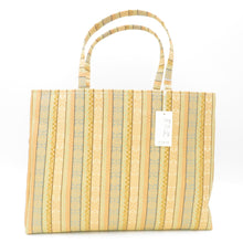 Load image into Gallery viewer, Japanese Bag Bag Kyoto Manli Koji Brocade Back Back Back Vertical Striped Karaba Gold Hand -Produced Bag Tote Bag Formal Outing Made in Japan