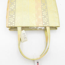 Load image into Gallery viewer, Japanese Bag Bag Kyoto Manli Koji Brocade Back Back Vertical Striped Tang Flowers Yellow Gold Handbag Tote Bag Subbag Outing Outing in Japan