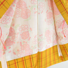 Load image into Gallery viewer, Tsumugi Kimono Ensemble Haori Lattice Popular Lined Bee Collar Yellow Pure Silk Casual Tailor