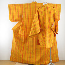 Load image into Gallery viewer, Tsumugi Kimono Ensemble Haori Lattice Popular Lined Bee Collar Yellow Pure Silk Casual Tailor