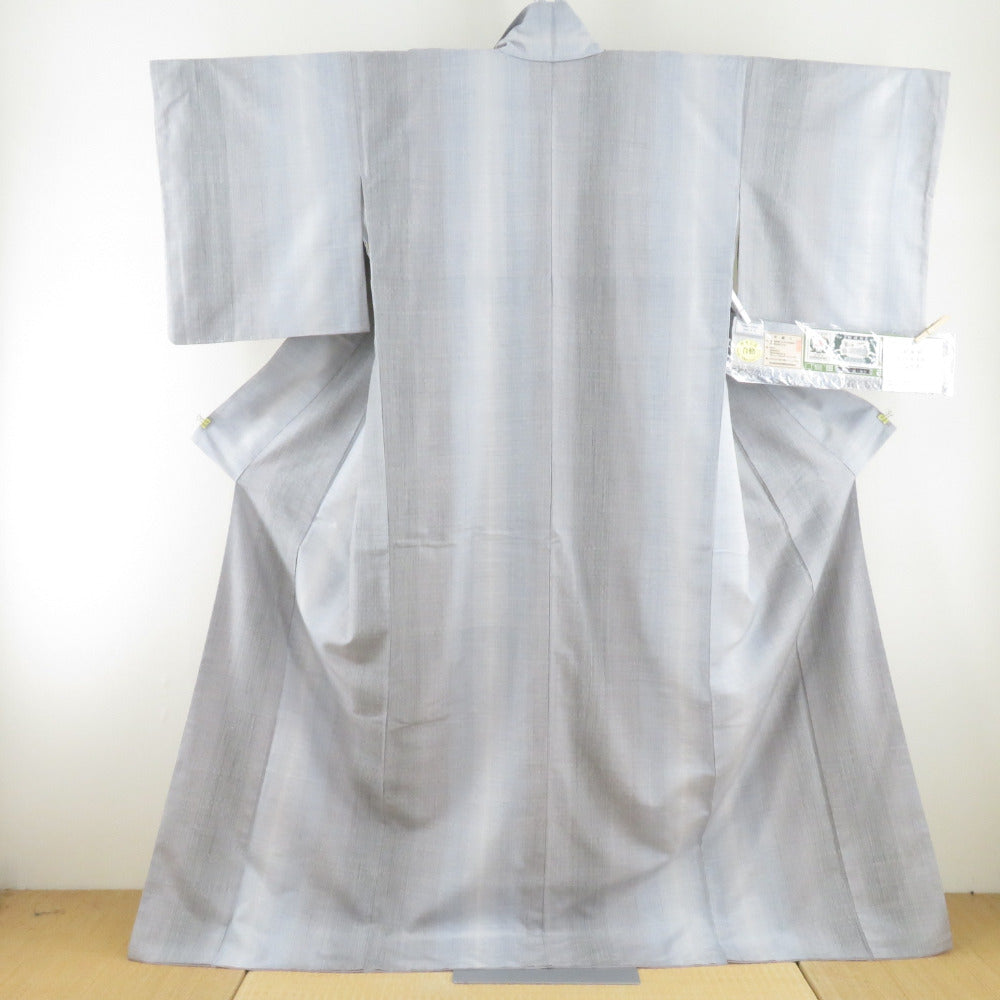 Tsumugi Kimono Yuki Tsumugi Stock Paper on Okushun Okushu flat weaving lined lined lined lined, striped, lattice blur pure silk pure silk pure gray gray Casual Casual height 167cm unused item