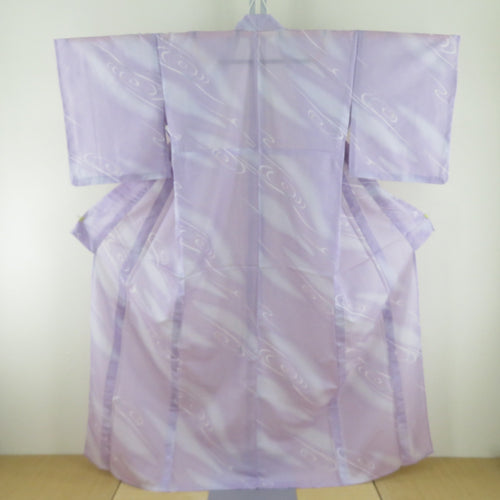 夏着物 小紋 洗える着物 絽 単衣 紫色ｘ白色 ぼかし 流水柄 広衿 ポリエステル100％ カジュアル 夏物 身丈161cm 美品