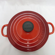 画像をギャラリービューアに読み込む, Le Creuset ル・クルーゼ 調理器具 COCOTTE RONDE ココット ロンド ホーロー鍋 両手鍋 チェリーレッド 18cm ほうろう IH対応 未使用品