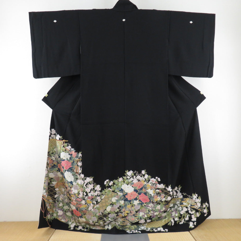 留袖]夏生地 黒留袖 美品 絽 正絹 五つ紋 友禅染め 銀彩 結婚式 着物