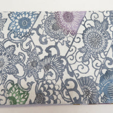 Load image into Gallery viewer, Half -width flower pattern pure silk white x blue x gray x multi -colored silver yarn reversible Japanese half width length 360cm