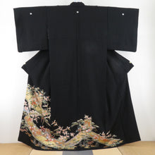 Load image into Gallery viewer, Black Tomesode Imperial Palace car on Kazuru Pure Silk Pure Silk Hatsuri Lined Wide Contains Intsign Purimonogen Kimono Formal Tailor