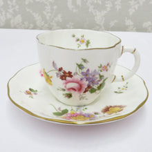 画像をギャラリービューアに読み込む, royal crown derby ロイヤルクラウンダービー 食器 Posies ポジー カップ＆ソーサー バラ 難あり