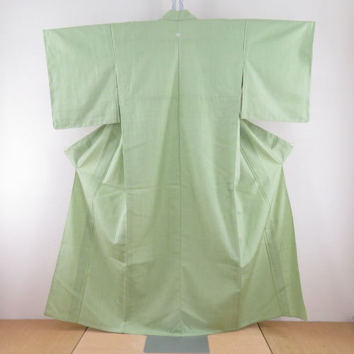 紬 着物 正絹 単衣 色無地 薄緑色 広衿 一つ紋 前幅広め 仕立て上がり 身丈155cm