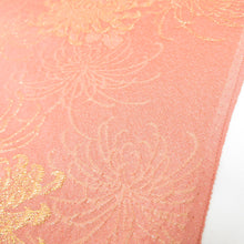 Load image into Gallery viewer, Obiage crepe pink x gold random chrysanthemum pattern Tango crepe 100 % silk Casual / formal pure silk fabric Remake 176cm