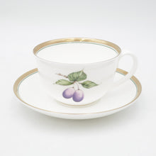 Load image into Gallery viewer, NIKKO (ニッコー)  FINE BORN CHINA カップ＆ソーサー ティーカップ フルーツ プルーン 箱有 未使用品