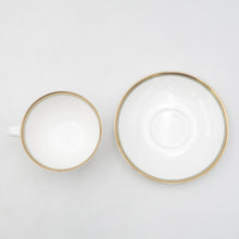 Load image into Gallery viewer, NIKKO (ニッコー)  FINE BORN CHINA カップ＆ソーサー ティーカップ フルーツ プルーン 箱有 未使用品