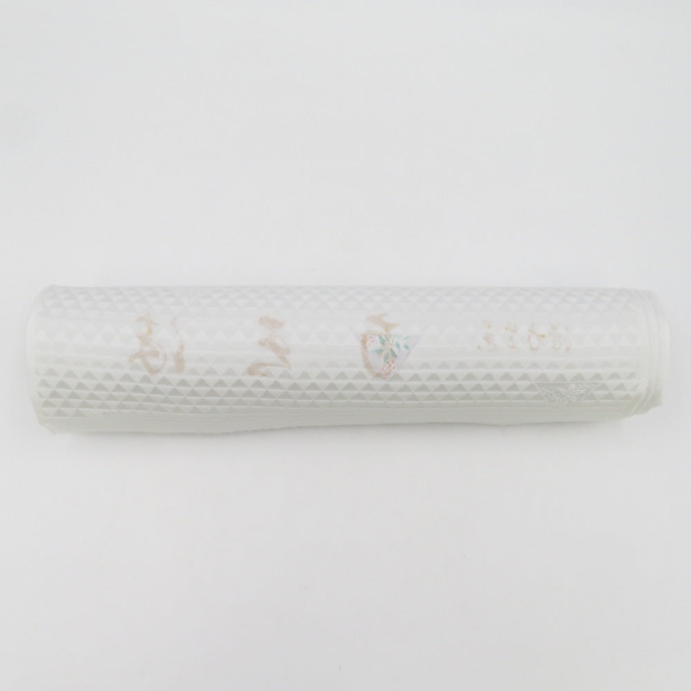 反物 襦袢用 正絹 白x緑ｘ薄紫 鱗に南天 未仕立て 女性着物用 生地 長さ1350cm 【キモノオフ野々市若松店】 反物 襦袢用 正絹 白x緑x薄紫 鱗に南天 未仕立て 女性着物用 生地