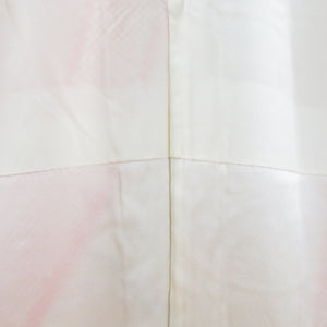 Kimono Silk Squeezing Square Salmon Pink x White x Multolned Color Holding Wide collar with lined foil