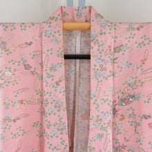 Load image into Gallery viewer, Komon Komon Konjin flower on a fan pattern Salmon pink x multicolor bee collar silk silk casual height 153cm