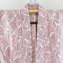 Load image into Gallery viewer, Tsumugi Kimono Kimono Geometric Pattern Beige x Pink x Red Orange Bachi Collar Pure Silk Casual