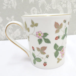 WEDGWOOD ウエッジウッド 食器 WILD STRAWBERRY ワイルドストロベリー マグカップ 苺 箱有