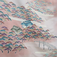 Load image into Gallery viewer, Attached landscape pattern pine / bridge / Kasumin binking ground sewing one crest one crest lined lined collar pure silk tailed kimono pink system