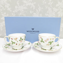 Load image into Gallery viewer, WEDGWOOOD Wedge Wood Tableware WILD Strawberry Wild Strawberry Cup &amp; Saucer Lee Cup Cup Cup 2 Pair Box available