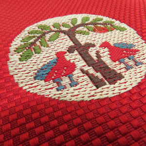 Nagoya Obi Obi Hakkomi Red X multi -colored ethnic toning round flower bird pattern six -handed pure silk length 366cm