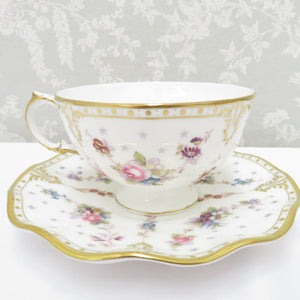 ROYAL CROWN DERBY Royal Crowner Bee Tableware Royal Antoinette Royal Antoinette Cup & Saucer Tea Cup