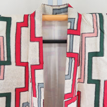 Load image into Gallery viewer, Komon Antique Antique Ena Meisen Kimono Lined Cream Color x Red x Pink x Green Geometric Pattern Bee Collar 147cm