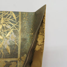 Load image into Gallery viewer, Vehicle band Seasonal flower crest Gold with foil x olive green x brown gold thread silver thread with lame pure silk -tailed kimono length 440cm