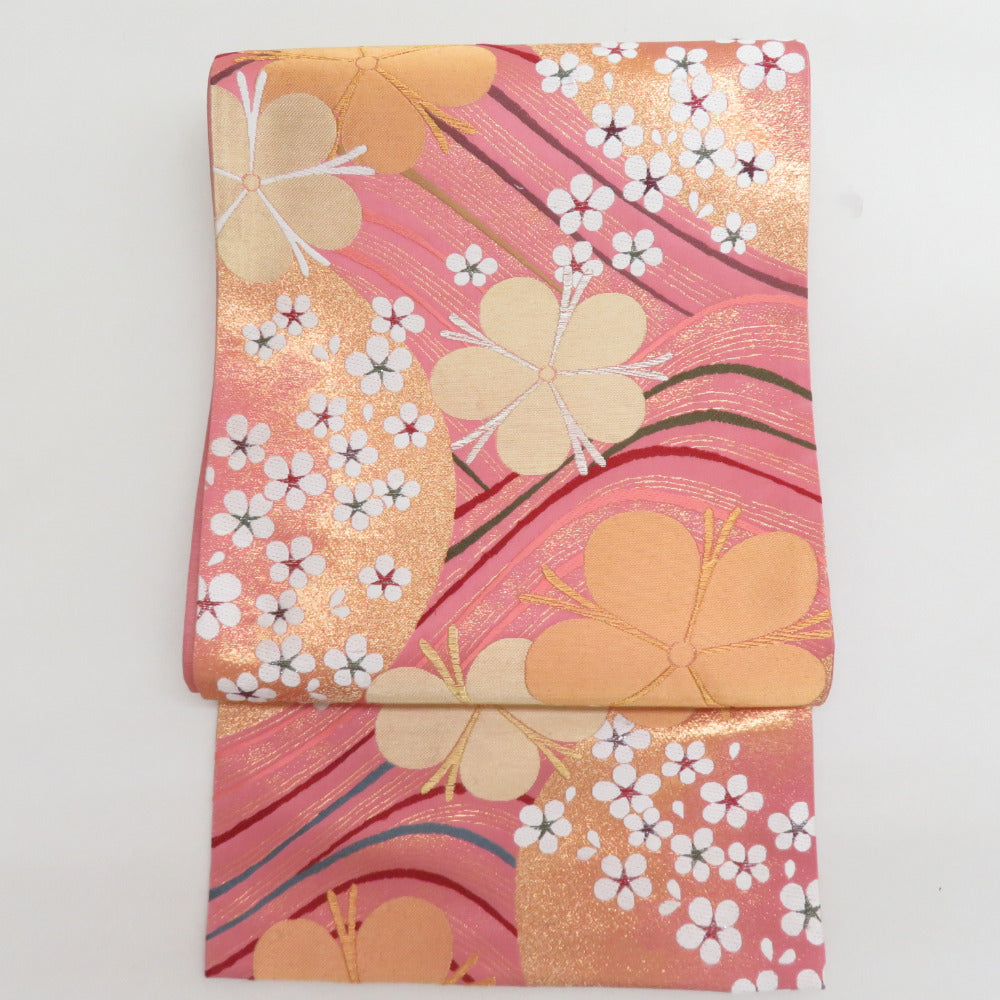 【新品】着物　帯留め　花柄　ゴールド/ピンク 新品】着物帯留め花柄ゴールド/ピンク