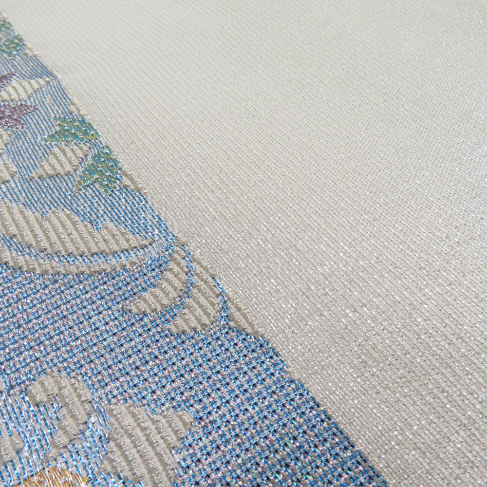 袋帯 振袖用 正絹 オリエンタル紋様 ブルーｘシルバーｘラベンダー 金糸銀糸 ラメ糸 六通柄 フォーマル 仕立て上がり 着物帯 長さ448cm 【キモノオフ野々市若松店】 袋帯 振袖用 正絹 オリエンタル紋様 ブルーxシルバーxラベンダー