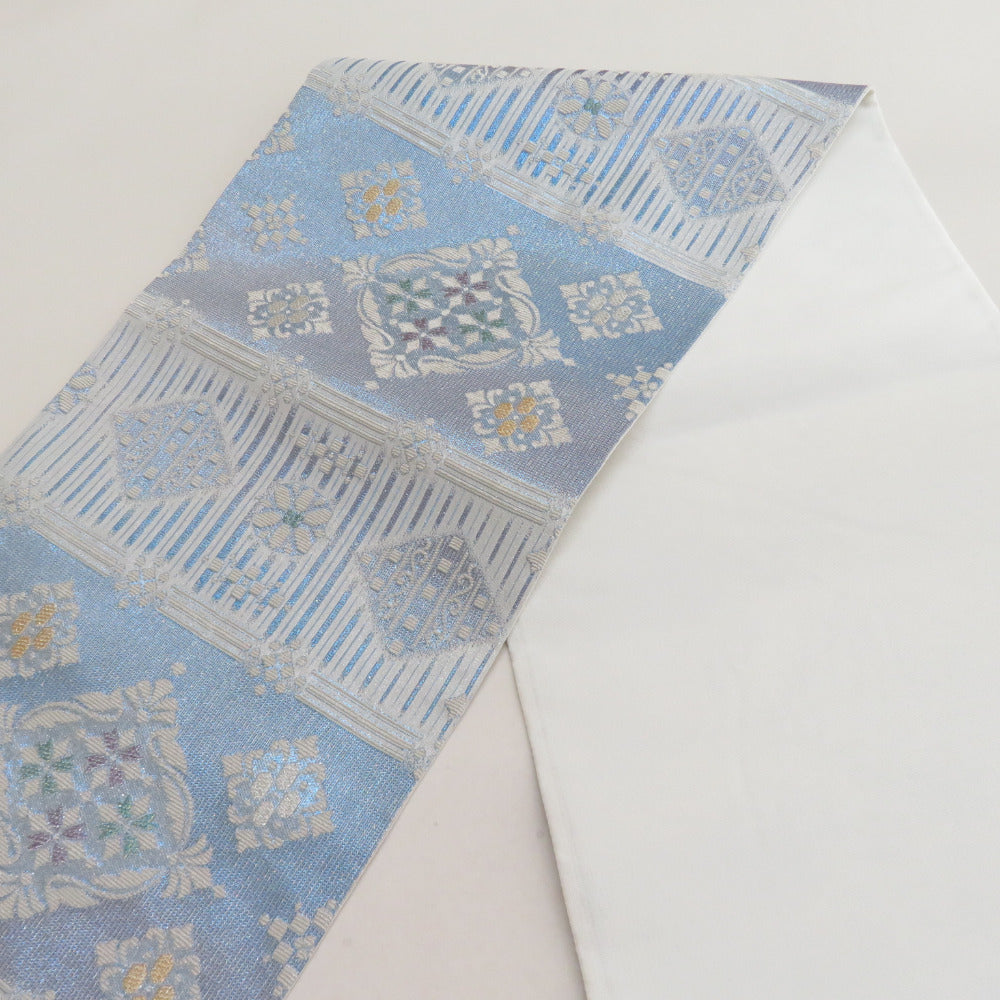 袋帯 振袖用 正絹 オリエンタル紋様 ブルーxシルバーxラベンダー