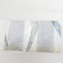 Load image into Gallery viewer, Hakuso Nishijin Ori -Oribe Hirobe Corporation on the Wave of Flower Crest Gold Silver Thread White X Gray x Blue Six Pattern Pure Kimono Length 440cm