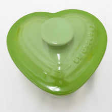 Load image into Gallery viewer, LE CREUSET Le Cruzet Tableware Ramkan Damour Heart -shaped Orange Light Green 2 Piece Set Oven Oven Areas Unused