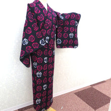 Load image into Gallery viewer, Wool kimono rose pattern Rose pattern Navy blue white pink single garment rose collar rose casual kimono kimono tailor -made gorgeous Japanese and western mix 150.5cm