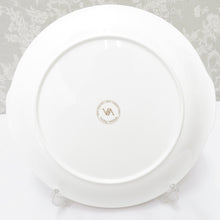 Load image into Gallery viewer, NIKKO Nikko Tableware V &amp; A Victoria &amp; Albert Museum William Morris large plate B &amp; B plate with ears 28.5cm Bachelor&#39;s Button Button