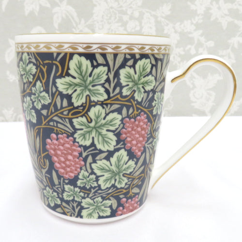 Nikko Nikko Mug Cup Tableware V & A Victoria & Albert Museum William Morris Vine Vine Wine Grapes