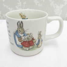 画像をギャラリービューアに読み込む, WEDGWOOD ウエッジウッド 食器 PETER RABBIT ピーターラビット 中皿 17.5cmプレート マグカップ 小鉢 シリアルボウル 3点セット 旧刻印