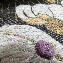 Load image into Gallery viewer, Vehicle band kimono kimono gold silver thread lame yarn blue x vermilion x gold reversible six -handed pattern pure silk tailoring kimono length 440cm