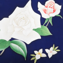 画像をギャラリービューアに読み込む, 名古屋帯 正絹 塩瀬 青色ｘ白色 薔薇模様 お太鼓柄 カジュアル 仕立て上がり 着物帯 長さ360cm