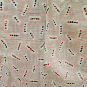 小紋 アンティーク銘仙 銘仙着物 袷 胴裏木綿 八掛モス 幾何学模様 ベージュ色ｘピンク色 正絹 バチ衿 身丈153cm