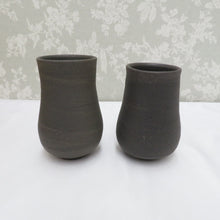 Load image into Gallery viewer, Antique / folk crafts Mayumi Kawasaka smoked grilled cups 2 customer pair Pair Box Ceramic Ceramic