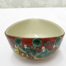 Load image into Gallery viewer, Kutani ware antique / folk crafts Harujuzo Spring Cup 6 General Group Hachiro Kakujuku Shosho Samagi Rice Gui Box Box Sake Works