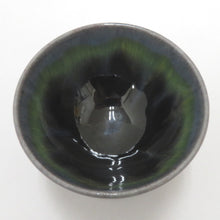 Load image into Gallery viewer, Kutani ware antique / folk crafts Akira Kutani Akira Morizawa Sake Cup Ochocoukogui 5 Glaze Glaze