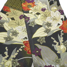 Load image into Gallery viewer, Western flower -tone pattern for kinosisode black areas polyester formal tailoring kimono monotone -based FREEK length 460cm