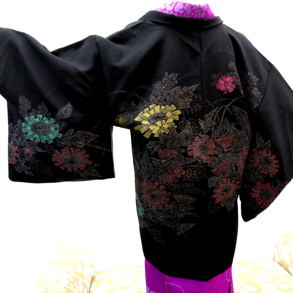 美品✨️上品✨️正絹 花柄 アンティーク羽織 彩り豊かな和装コート 着物 最新作正統派古典 白/赤 御所車柄/牡丹柄 吉澤織物/最高級金彩手