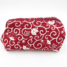 Load image into Gallery viewer, Cats and arabesque pattern Caramel pouch Shikyado Red Cotton Inner check -out Pattern