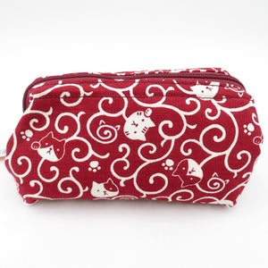 Cats and arabesque pattern Caramel pouch Shikyado Red Cotton Inner check -out Pattern