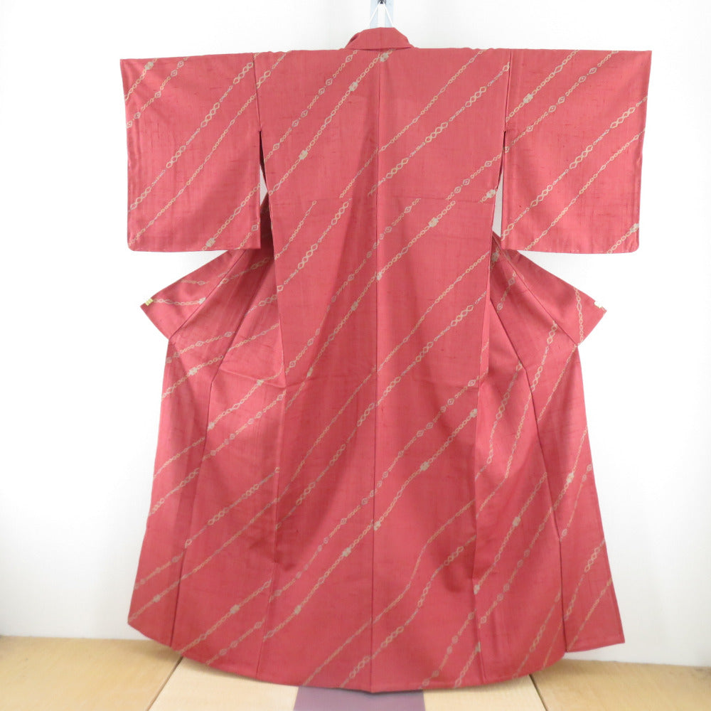 単衣　紬 紬 着物 染め紬 鎖模様 煉瓦色 単衣 広衿 正絹 余り布付き カジュアル