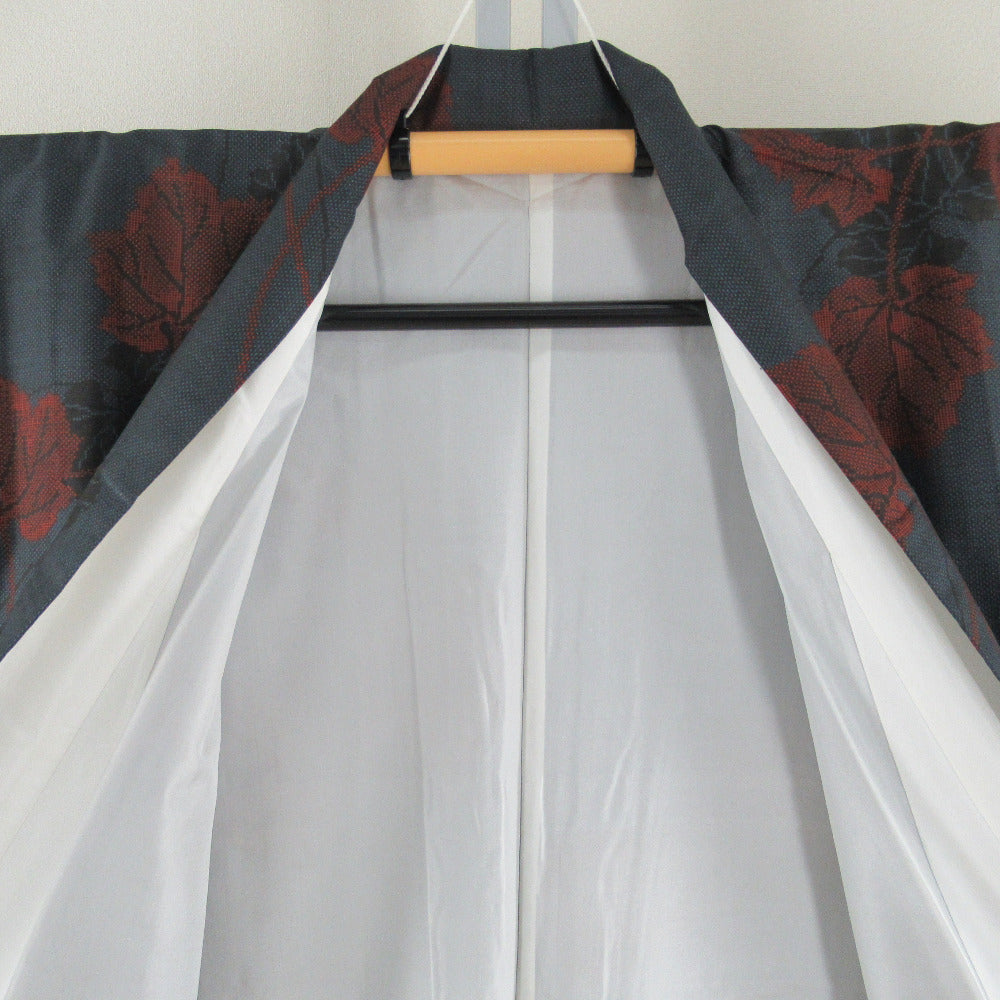 紬 着物 大島紬 葉模様 紺色ｘ赤色 袷 広衿 正絹 仕立て上がり着物 身丈159cm 【キモノオフ野々市若松店】 紬 着物 大島紬 葉模様 紺色x赤色 袷 広衿 正絹 仕立て上がり着物