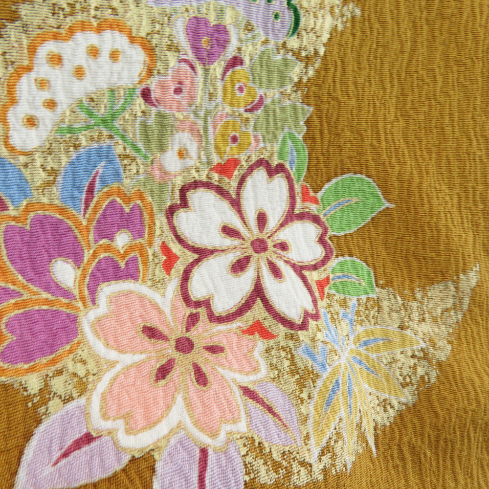 小紋 椿に桜文様 箔 袷 広衿 黄土色 正絹 カジュアル着物 仕立て上がり