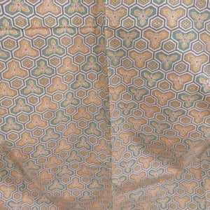 Tsumugi kimono, Bishamon turtle shell and flower pattern, spicy color x green, single-layered, Bachi collar, silk, ready-made kimono, length 161cm