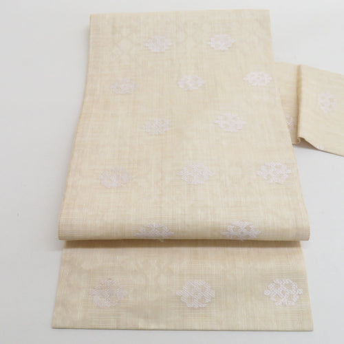 名古屋帯 正絹 変わり織り 夏用 華紋 六通柄 生成り色 芯入り 仕立て上がり 着物帯 長さ373cm